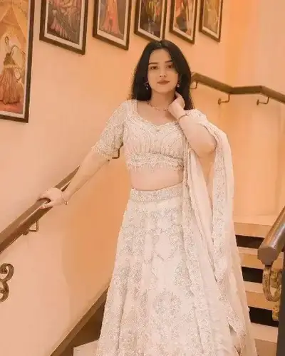 Escort Service In Doodhpathri